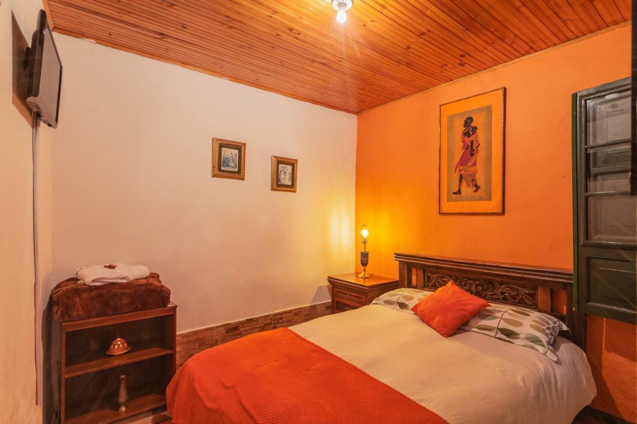 Hostal Sue Candelaria Bogota Exterior photo